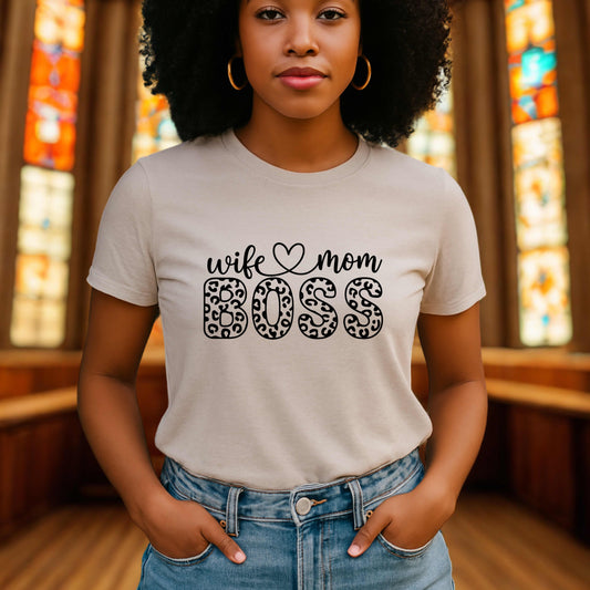 Boss Mom- Light Tee